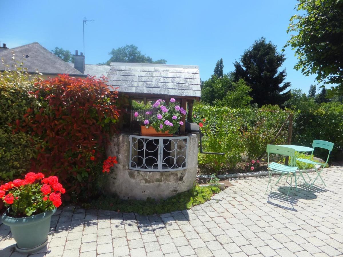 Hotel Les 4 Vents Vineuil  Exterior foto