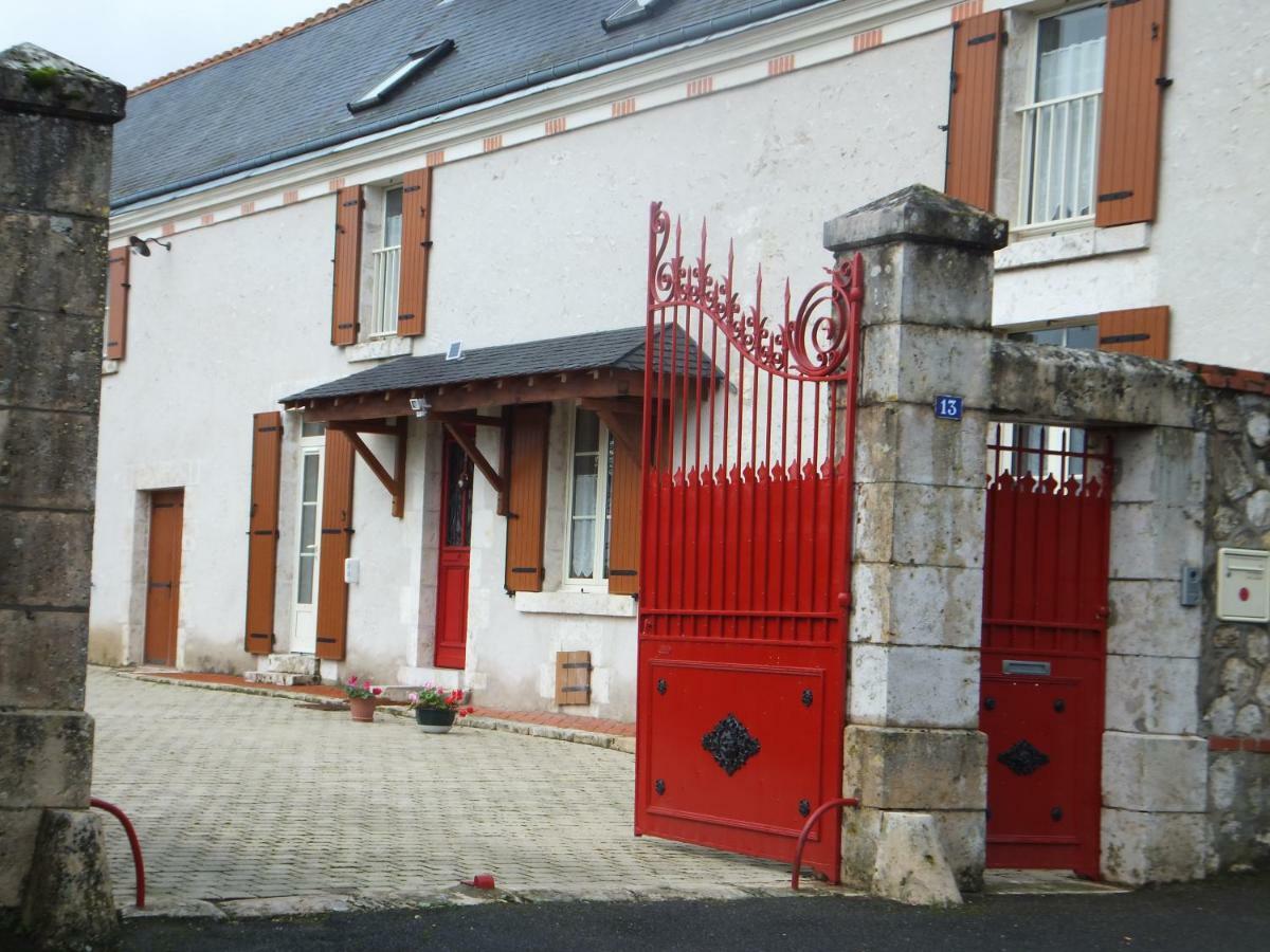 Hotel Les 4 Vents Vineuil  Exterior foto